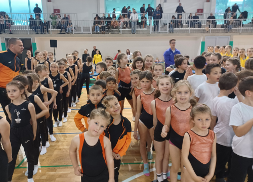 Fotografija 20 - FOTO: Gimnastičari Dišpeta nastupili u Solinu, u dvije konkurencije osvojili ekipnu prvu poziciju