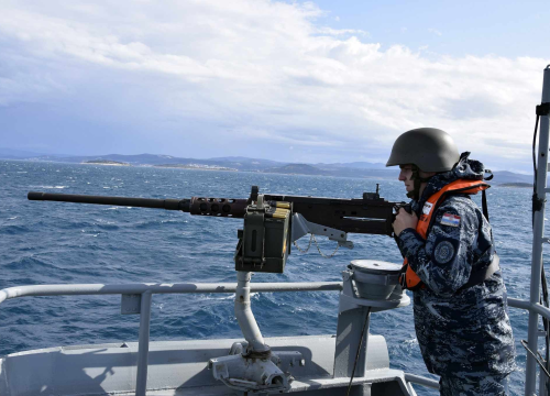 Fotografija 6 - Vježbe na Žirju i Zečevu ojačale operativne sposobnosti Hrvatske ratne mornarice