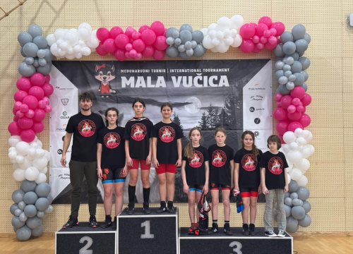 Fotografija 3 - U Šibeniku u nedjelju Regionalno natjecanje u hrvanju