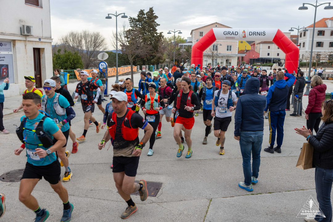 FOTO Više od 500 trkača natjecalo se na 11. Promina Trailu. Donosimo popis najuspješnijih