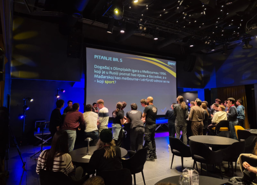 Fotografija 8 - Srednjoškolci zavladali Arsenom: U finalu Nacionalne kviz lige pobjedu odnijelo Oceanovih 5 iz Čakovca