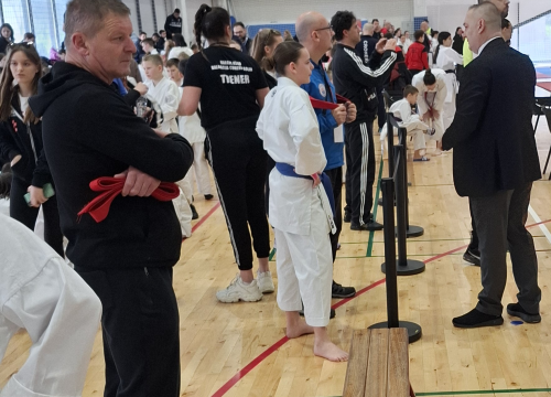 Fotografija 2 - FOTO: Karataši Osvita osvojili u Makarskoj 13 medalja, od toga tri zlata