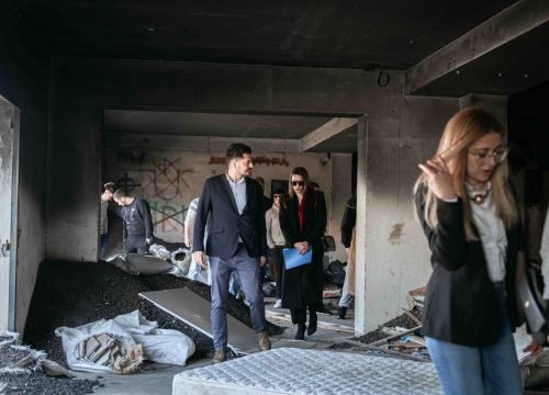 Fotografija 1 - Potpisani ugovori za izradu glavnog i izvedbenog projekta Centra za mlade