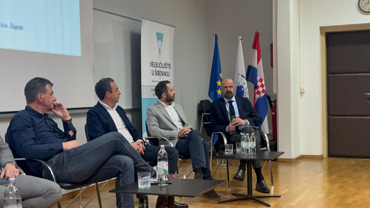 Izazovi, inovacije i klimatski ciljevi:  U Šibeniku održan okrugli stol o budućnosti javnog gradskog prijevoza na Jadranu