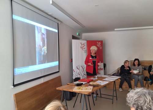 Fotografija 1 - Poduzetna bodulica: Na Zlarinu su se okupile poduzetnice sa šibenskih otoka