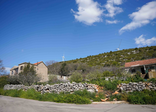 Fotografija 1 - Lepenica dobila vodovodnu mrežu: Gradonačelnik Burić i direktor Vodovoda u obilasku mjesta