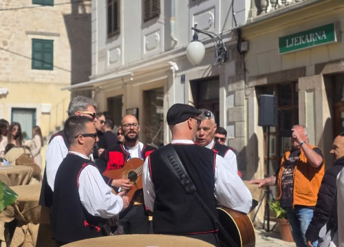 Fotografija 11 - Sunčana subota i guštanje na Marendi na Maloj loži
