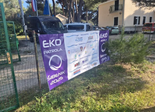 Fotografija 4 - Eko patrola u Šibeniku: Kongres zaključili čišćenjem podmorja u uvali Minerska