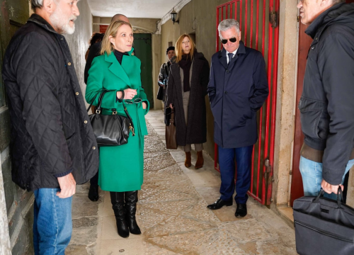 Fotografija 14 - Burić i Mileta u obilasku obnovljenih arhitektonskih detalja u Šibeniku