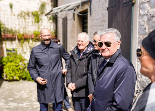 Fotografija 6 - Burić i Mileta u obilasku obnovljenih arhitektonskih detalja u Šibeniku