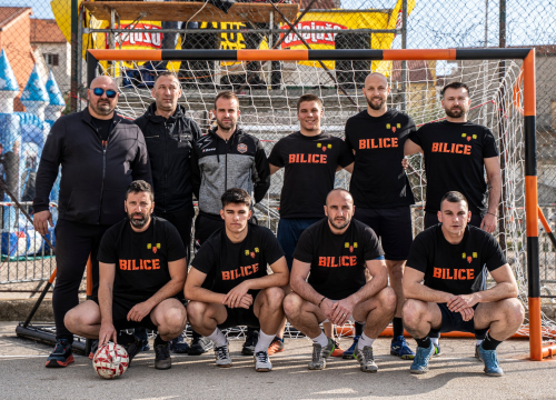 Fotografija 8 - FOTO: Odličan prvi dan funcutskog rođendanskog turnira: Od legendi Jose Bulata i Ive Grgasa Granda do desetogodišnjaka