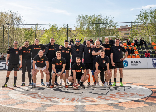 Fotografija 34 - FOTO: Odličan prvi dan funcutskog rođendanskog turnira: Od legendi Jose Bulata i Ive Grgasa Granda do desetogodišnjaka