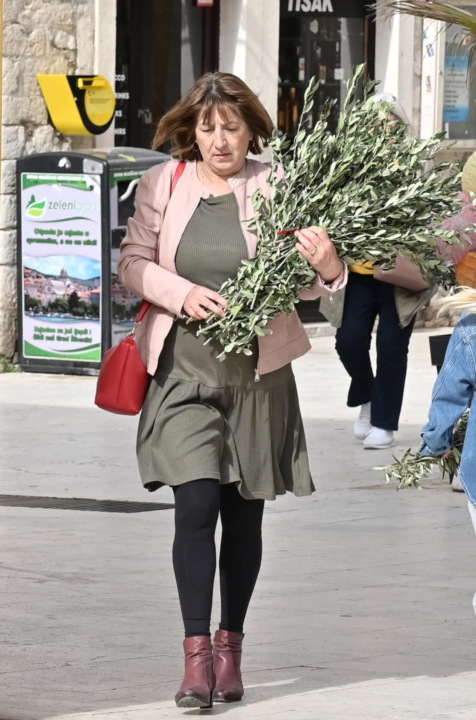 Đir po gradu, nedjelja 13. travnja