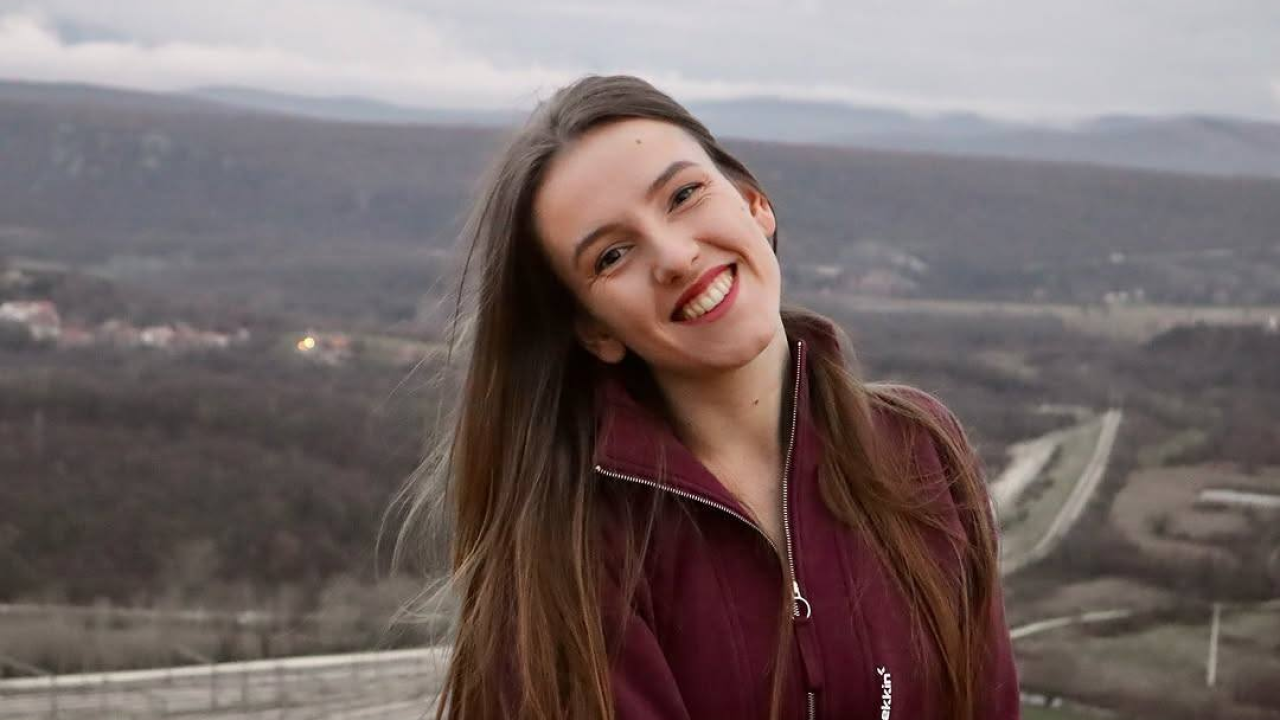 Barbara se nakon 10 godina života u Zagrebu vratila u Knin: 'Kada se maknete iz gradske sredine, vi konačno počnete bolje vidjeti'