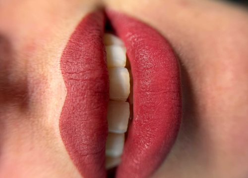 Fotografija 12 - FOTO Od edukacije do karijere iz snova: Kako je Katarina pronašla svoj poziv u salonu Myroslave Rusnak