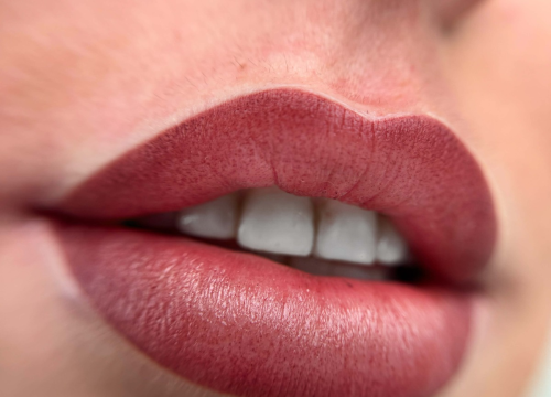 Fotografija 33 - FOTO Od edukacije do karijere iz snova: Kako je Katarina pronašla svoj poziv u salonu Myroslave Rusnak