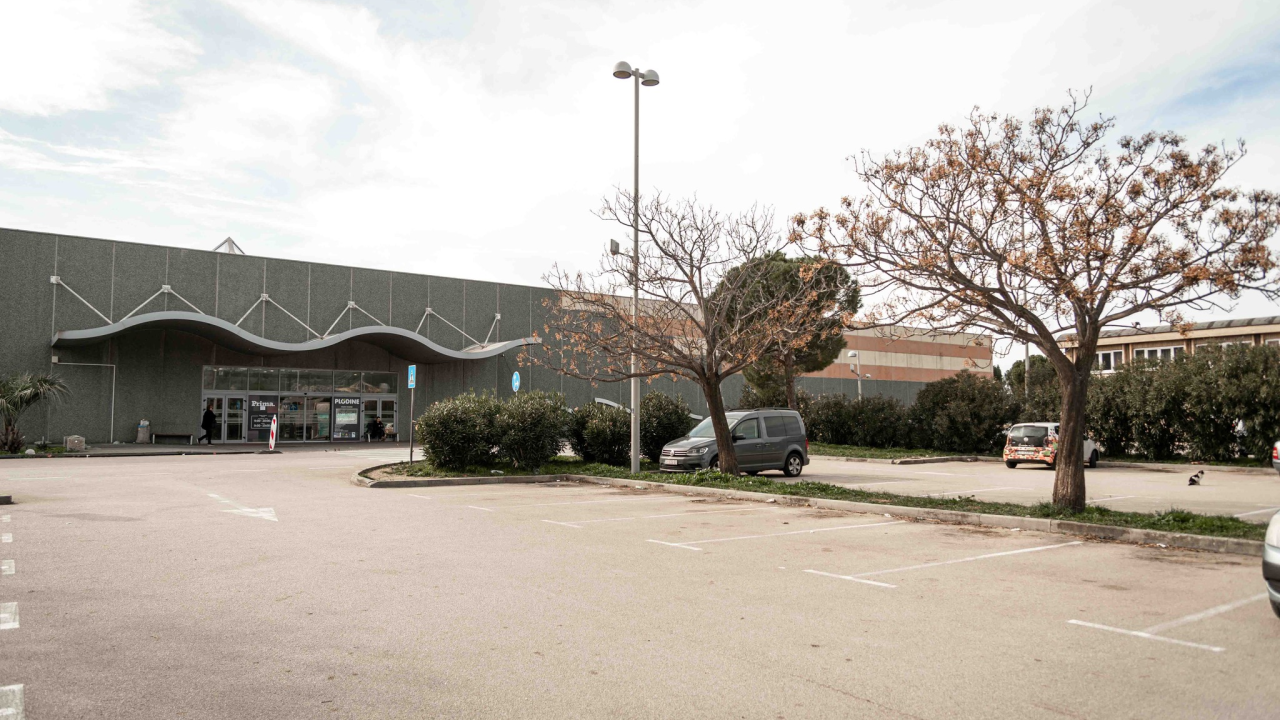 Ako još niste kupili sve što vam treba za Uskrs, obavite to danas jer sutra nećete imati gdje