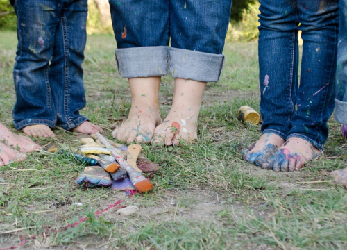 Četiri horoskopska znaka koja nisu sklona velikim obiteljskim okupljanjima