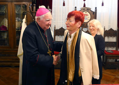 Fotografija 1 - Uskrs u katedrali sv. Jakova