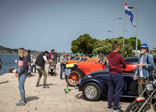 Fotografija 4 - Oldtimeri u Šibeniku