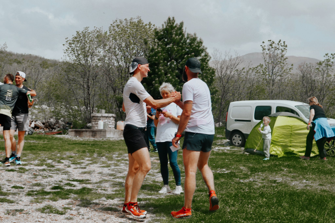 Sto trkača pokorilo Sinjal. Slavili Ante Pešić Golub i Ivana Vrvilo Baučić