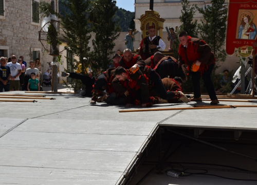 Fotografija 1 - Mirlovićke žudije na festivalu u Opuzenu