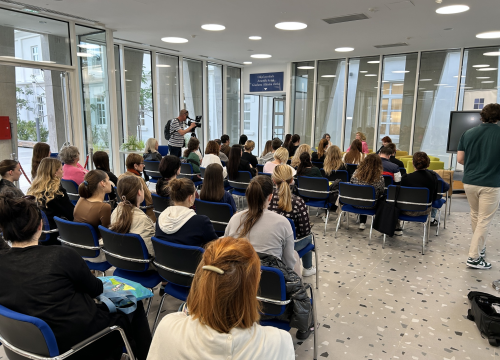 Fotografija 4 - Predstavljena knjiga 'Šutnja' autorice Maje Gulin