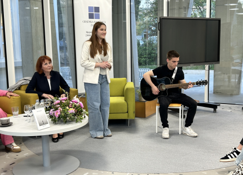 Fotografija 6 - Predstavljena knjiga 'Šutnja' autorice Maje Gulin