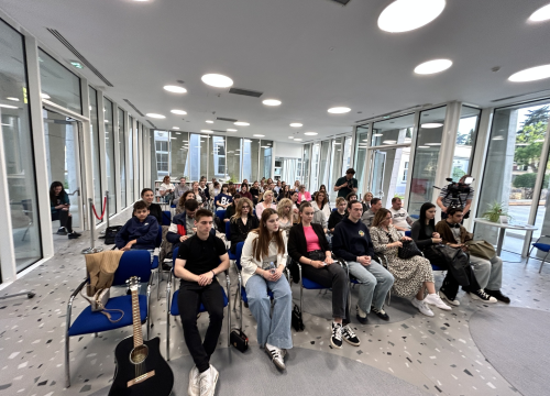 Fotografija 5 - Predstavljena knjiga 'Šutnja' autorice Maje Gulin