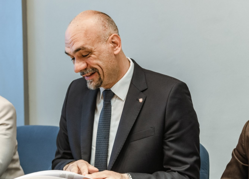 Sindikat uputio oštre kritike županu Jeliću: 'Ignorirao je sindikat, pogodovao pojedincima i izazvao kaos u upravi'