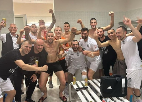 Fotografija 1 - MNK Crnica slavio u Omišu i poveo u četvrtfinalnoj seriji