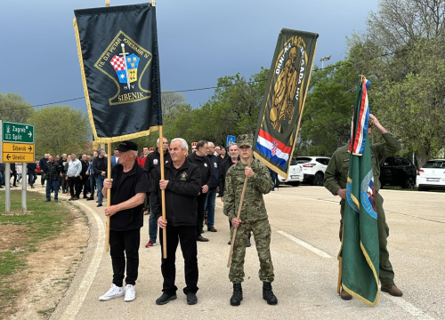 Fotografija 6 - U Mirlović Zagori otkriven spomenik braniteljima