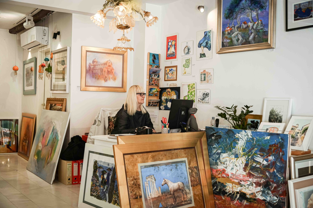 U Galeriji Juraj Dalmatinac ulovite remek djela poznatih hrvatskih slikara po pristupačnim cijenama