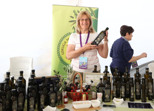 Fotografija 2 - Sajam agroturizma u Skradinu po 14. put otvorio svoja vrata