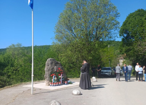 Fotografija 5 - U Kninu obilježena 34. obljetnica napada na sela Potkonje i Vrpolje