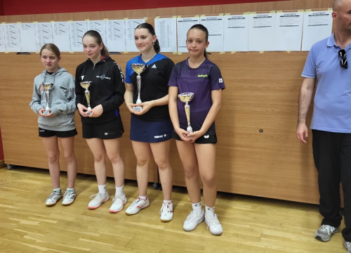 Fotografija 5 - Članica STK Šibenik Vilma Despot uzela dvije bronce u Rijeci, gradsku rekreativnu ligu osvojila Ferata