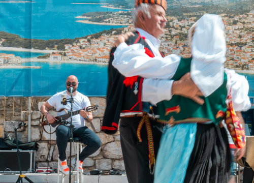 Fotografija 27 - 'Taste like...marenda' u Primoštenu: U dobroj hrani i zabavnom programu uživali i domaći i furešti