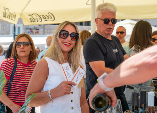 Fotografija 11 - 'Taste like...marenda' u Primoštenu: U dobroj hrani i zabavnom programu uživali i domaći i furešti