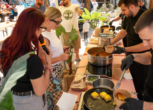 Fotografija 6 - 'Taste like...marenda' u Primoštenu: U dobroj hrani i zabavnom programu uživali i domaći i furešti