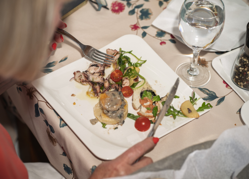 Fotografija 34 - FOTO Doživite okus Dalmacije na pijatu u Konobi Oli!