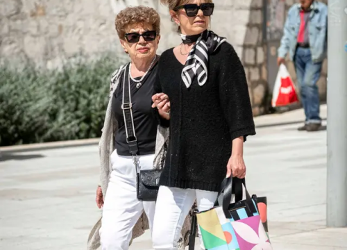 Fotografija 2 - FOTO MODNI ĐIR  09052025