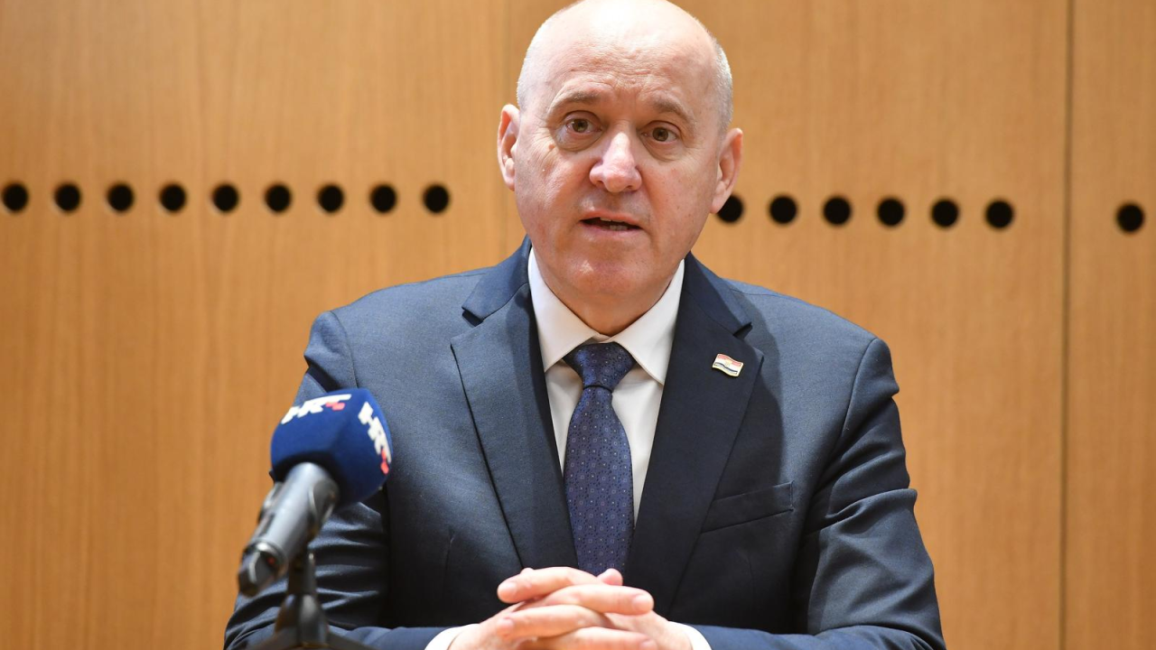 Ministar Branko Bačić u Skradinu: Dodijeljeno 4,2 milijuna eura za stambeno zbrinjavanje mladih