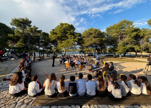 Glazba, priroda i baština isprepleli se u zelenoj Noći tvrđava u Kanalu sv. Ante i na Tvrđavi sv. Nikole