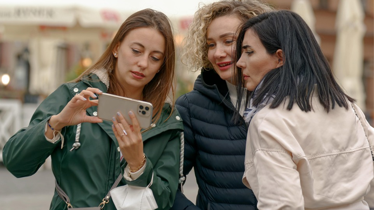 Kritični prema svima: Tri horoskopska znaka koja vide samo tuđe mane