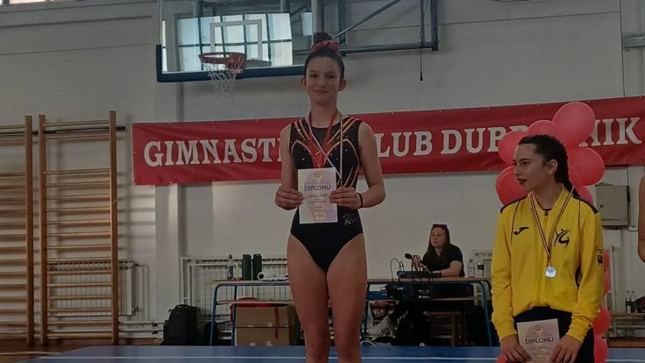 Gimnastičarke Dišpeta uspješne na natjecanju u Dubrovniku