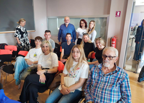 Fotografija 11 - Gimnazijalci za bolji Šibenik: Od ideje do realizacije defibrilatora i sportskih sadržaja