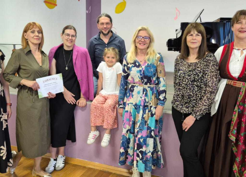 Fotografija 10 - U Drnišu održan susret zborova