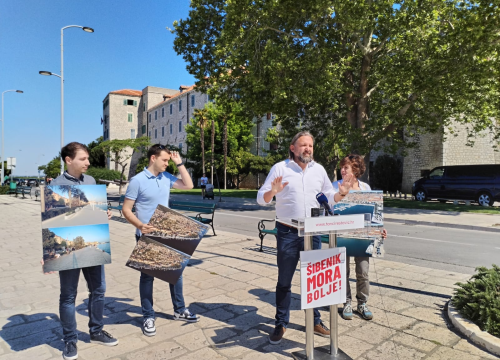 Fotografija 4 - Tonči Restović predstavio projekt modernizacije rive: 'Šibenik će postati središte nautičkog turizma'