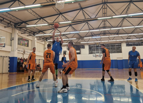 Fotografija 9 - Karika osvojila Šibensku rekreativnu košarkašku ligu