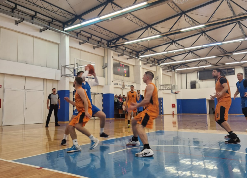 Fotografija 11 - Karika osvojila Šibensku rekreativnu košarkašku ligu